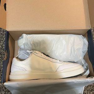 NWT Cole Haan sneakers